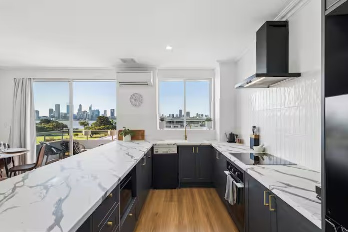 kitchen with the view